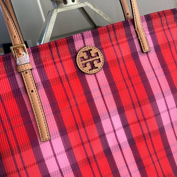 💖 New Tory burch EMERSON MESH N/S MARKET TOTE PINK / RED MULTI - Picture 4 of 12